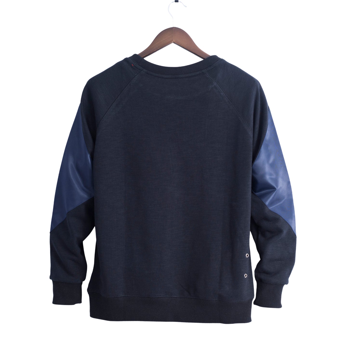 Men’s Crew Neck Solid Color Zip Pocket Sweatshirt.