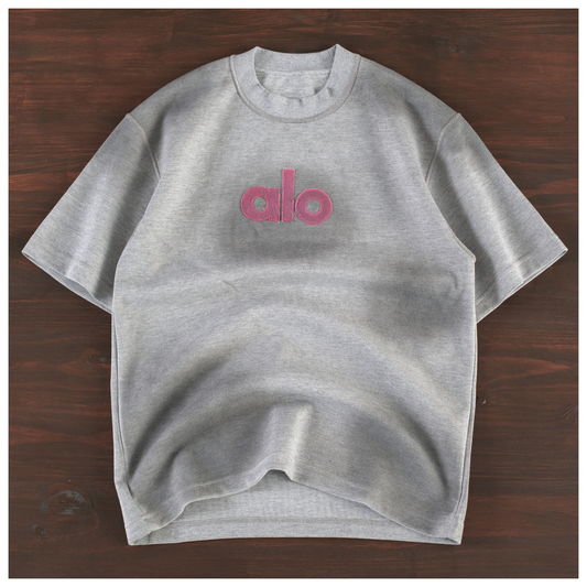 ALO Core Embroidered Boxy T- shirt