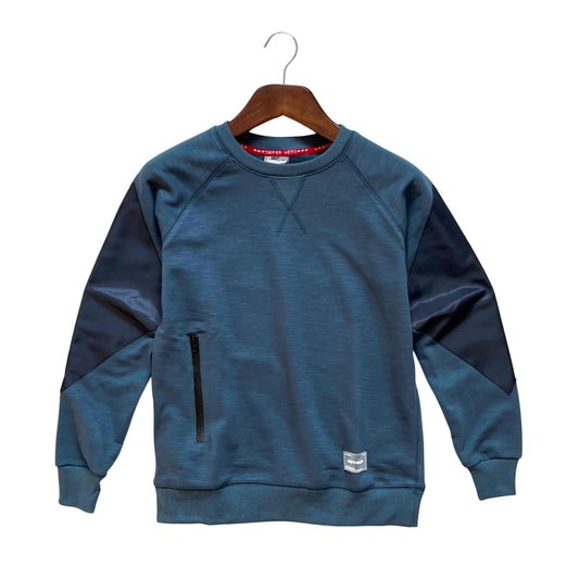 Zipped Pocket design jersey