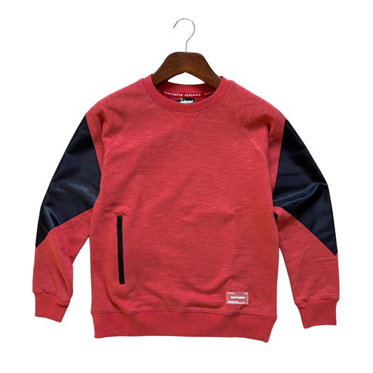 Zipped Pocket design jersey