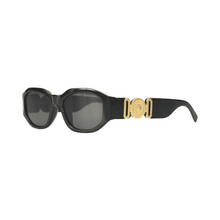 Load image into Gallery viewer, Luxe Medallion Retro Black Sunglasses

