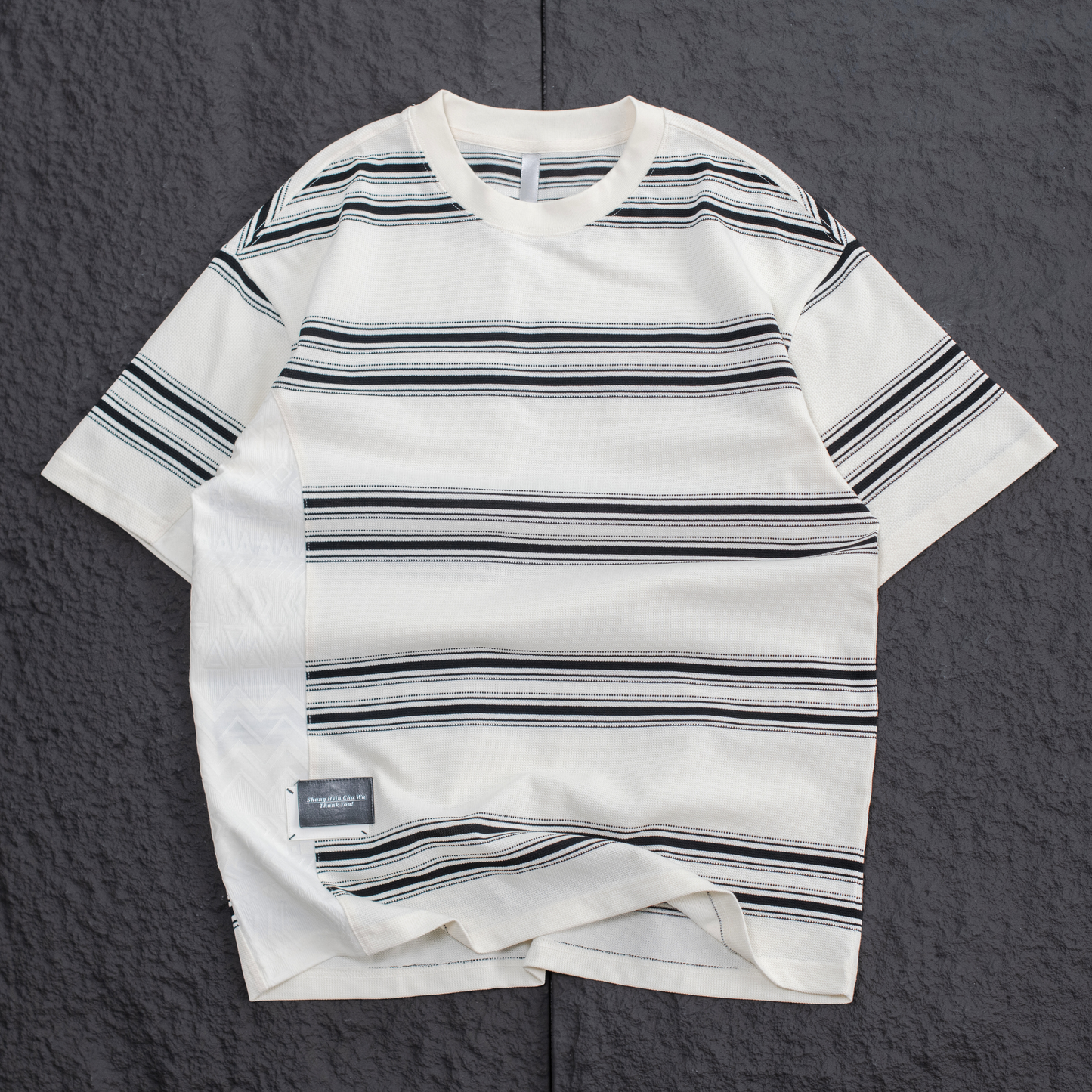 Linear Drift Textured Stripe T-shirt