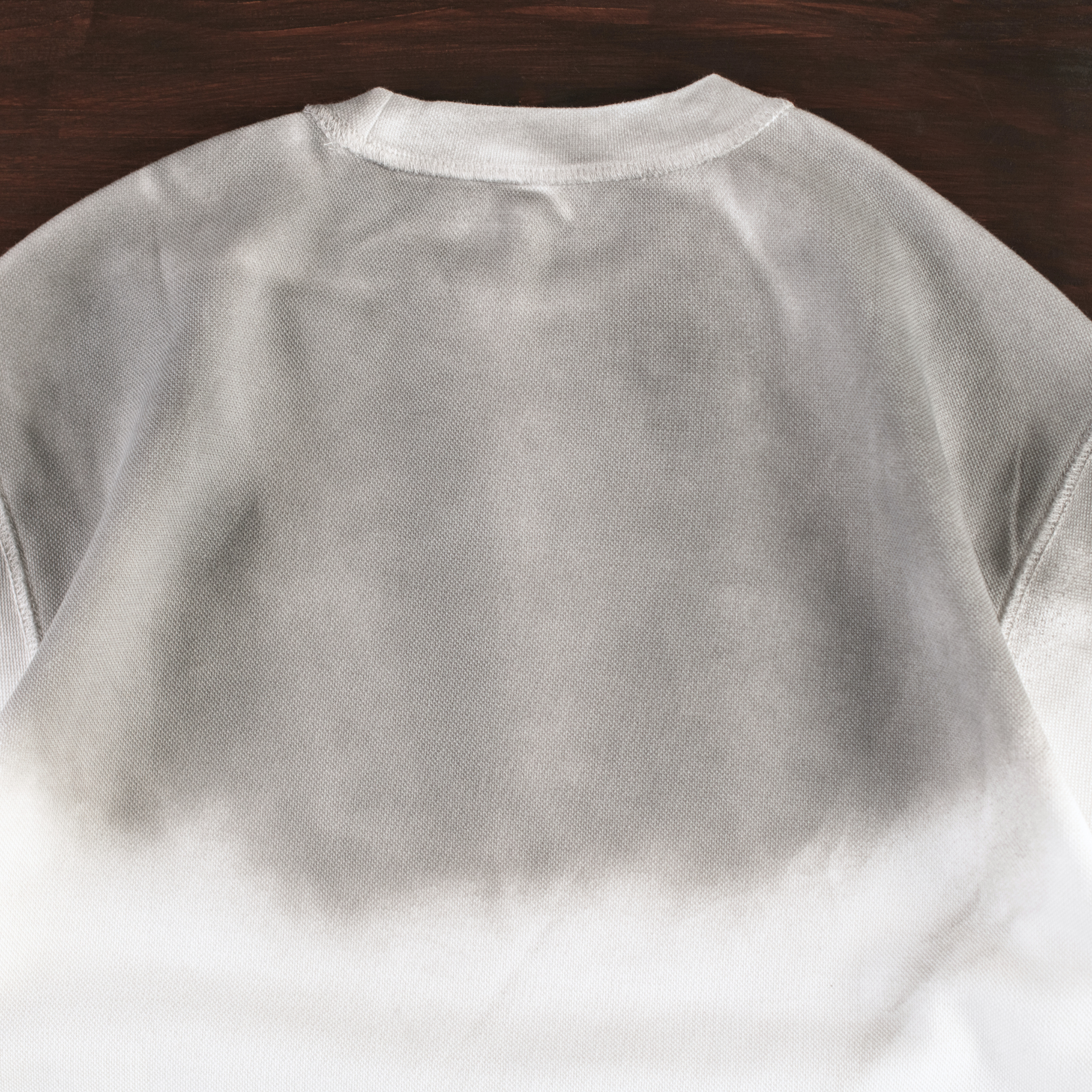 shadow-fade-minimal-boxy-tee
