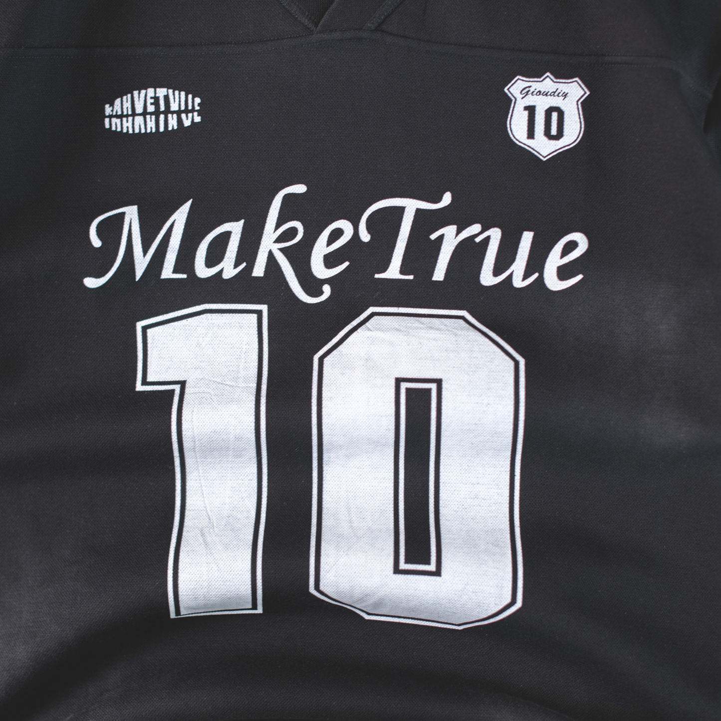 Make True No.10 Varsity V-Neck Tee