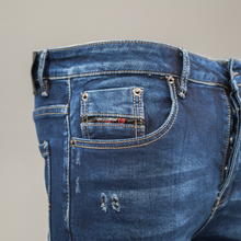 Load image into Gallery viewer, Gee2 Island FS06-2 Distressed Denim Jeans
