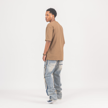 Load image into Gallery viewer, Men’s Raw Edge Multi-Pocket Utility Denim Jeans
