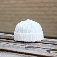 Load image into Gallery viewer, Unisex Winter Chunky Ribbed Beanie Hat
