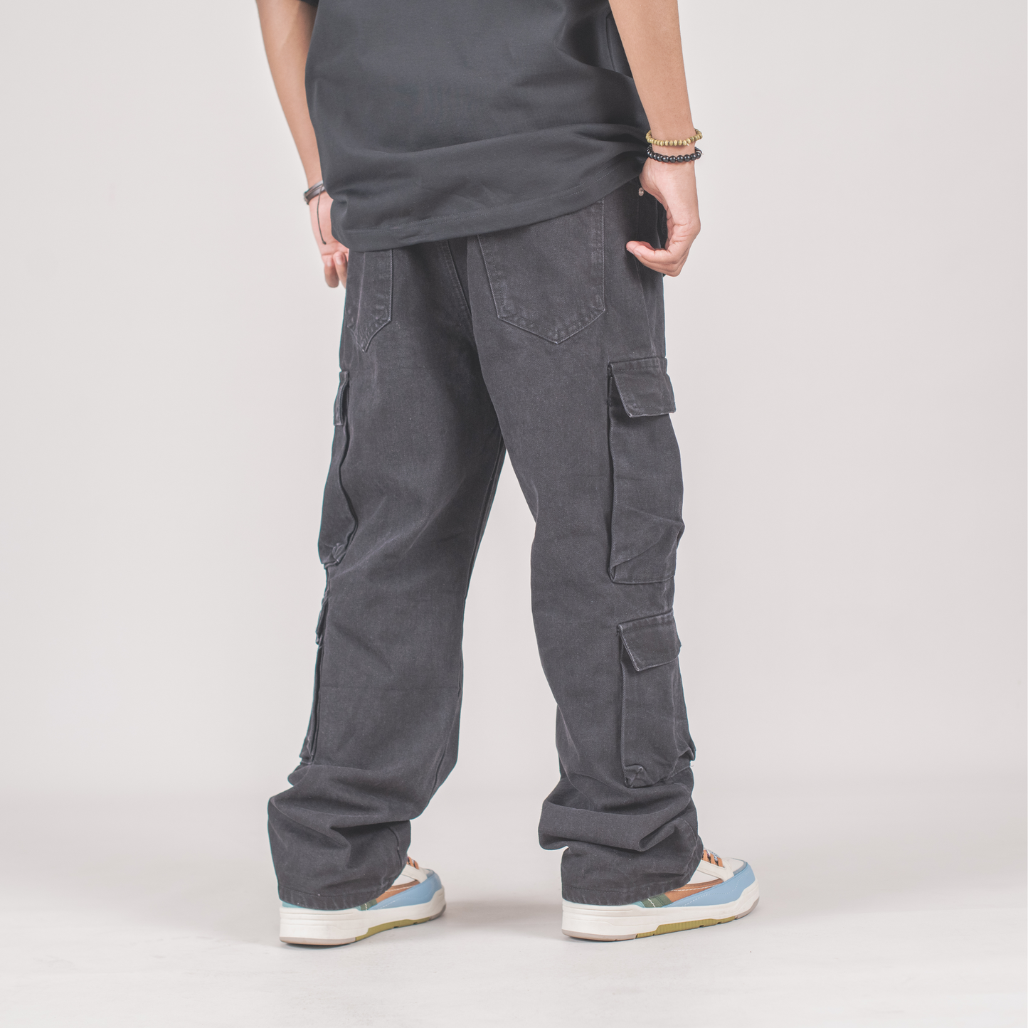 Men’s Black Multi-Pocket Relaxed Fit Cargo Denim