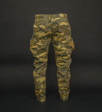 Load image into Gallery viewer, Men Cuffed QXL Camouflage Cargo Pants ONLY
