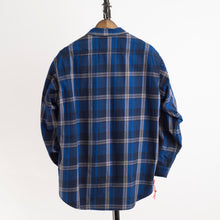 Load image into Gallery viewer, Men&#39;s Scotch Plaid Flannel Shirt
