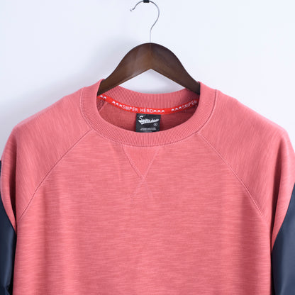 Men’s Crew Neck Solid Color Zip Pocket Sweatshirt.