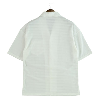 Short-Sleeve Textured Button-Up Shirt with Golden Accents