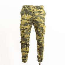 Load image into Gallery viewer, Men Cuffed Camouflage Cargo Pants QXL
